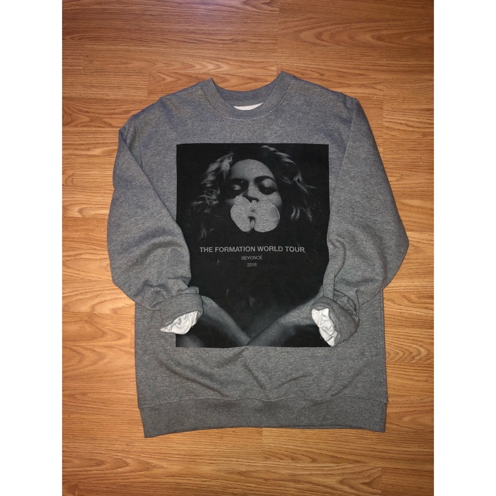 BEYONCÉ Formation Tour Sweatshirt